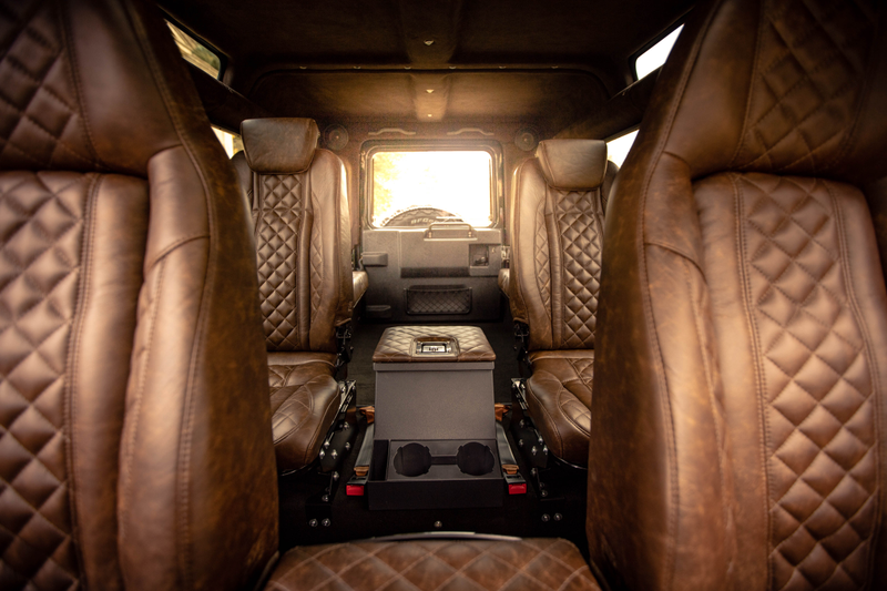 Illustration for article titled This Wild Land Rover Defender Restomod Will Carry the Rich Through the Apocalypse
